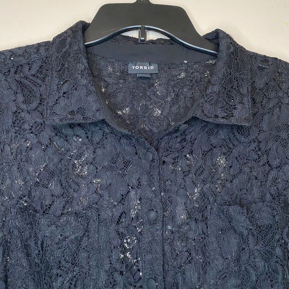 TORRID woman's plus size 2X Madison black lace button up long sleeve top shirt - Picture 4 of 15